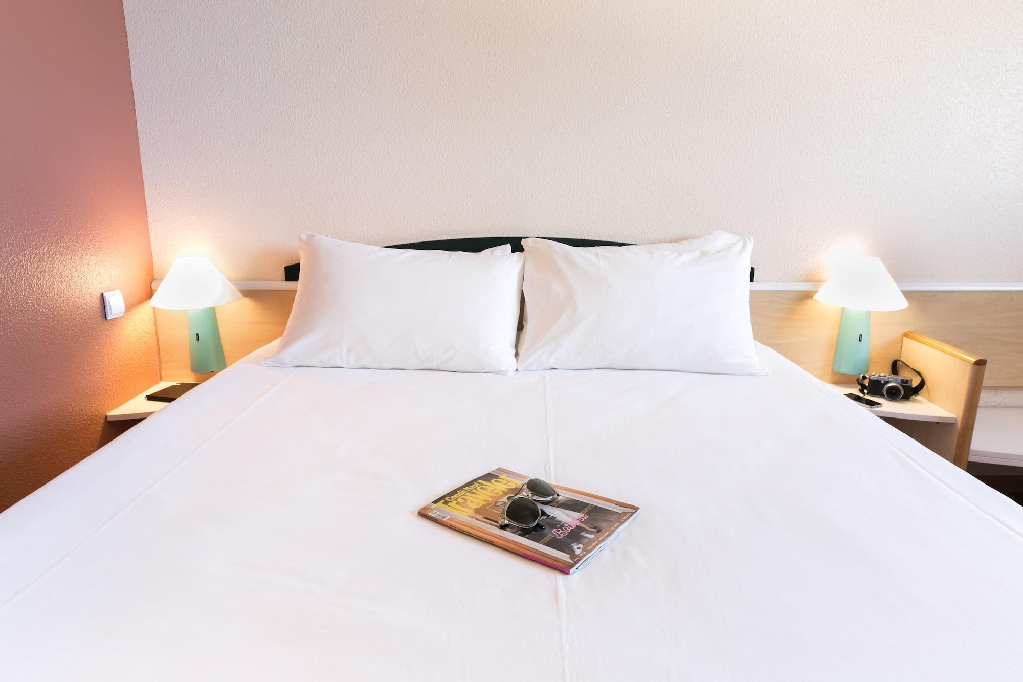 ホテル Ibis Jerez De La Frontera Cadiz エクステリア 写真