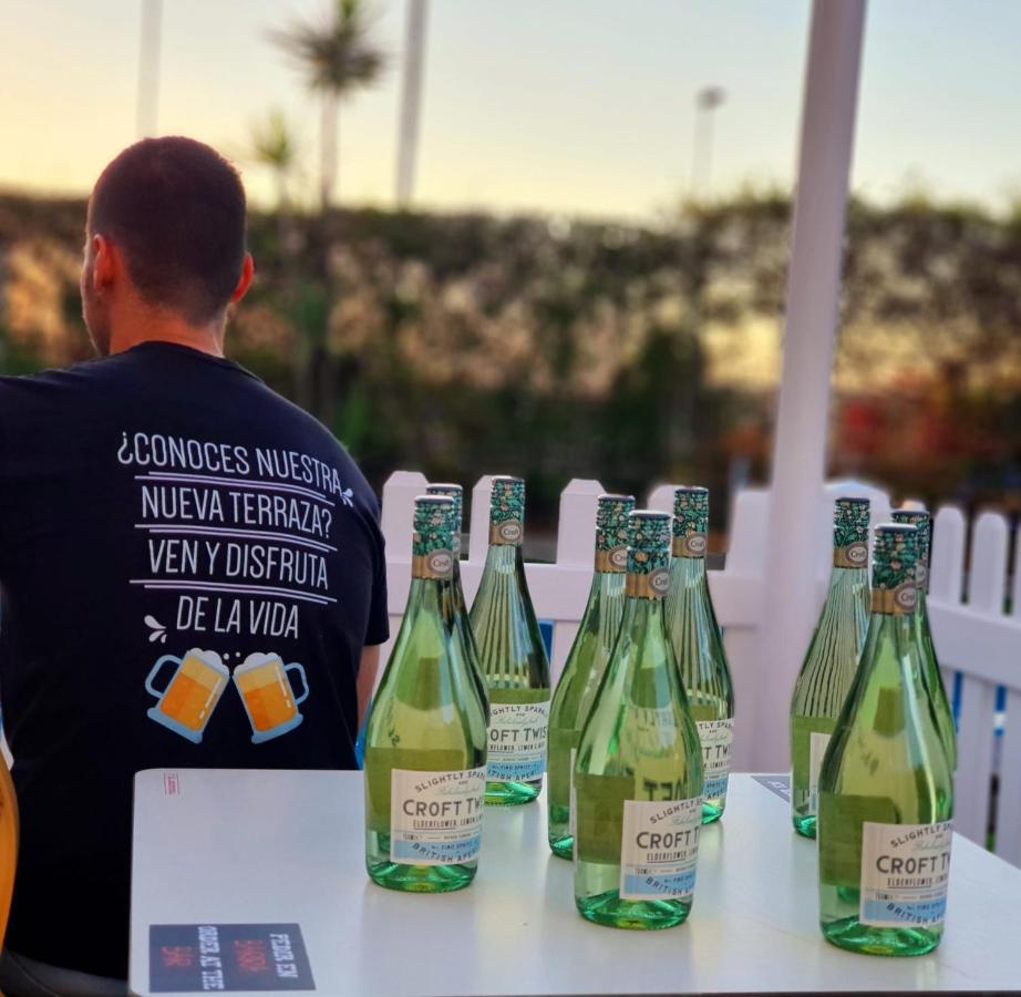 ホテル Ibis Jerez De La Frontera Cadiz エクステリア 写真